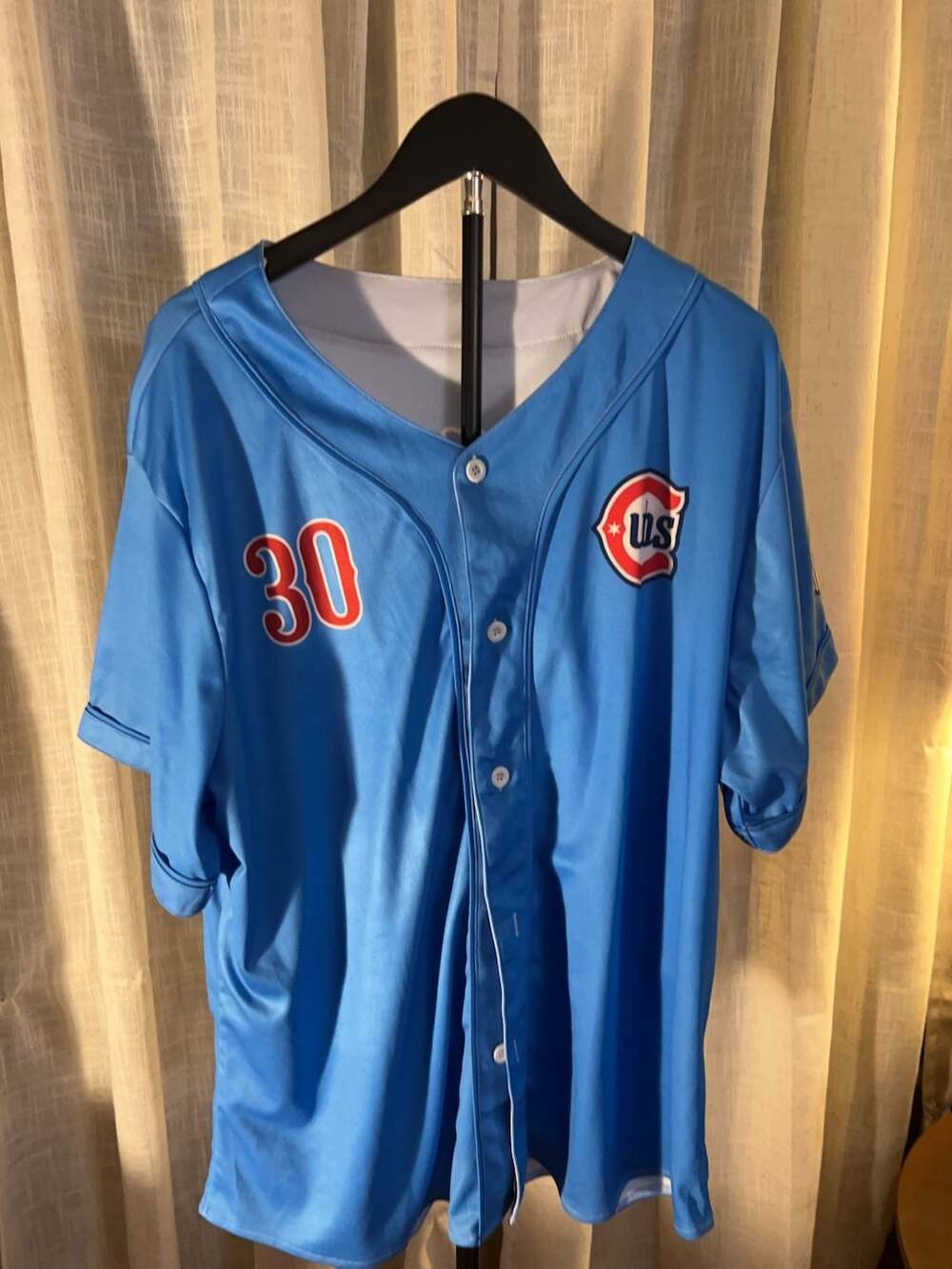 Chicago Cubs Tucker #30 Baseball Jersey Size Large